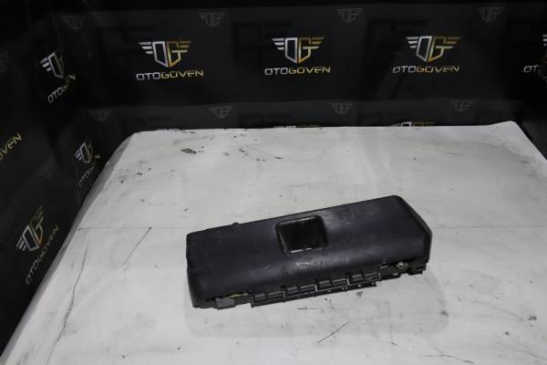 FORD TRANSİT 120 - 120 V ÇIKMA PARÇA TRANSİT V184 SİGORTA KUTUSU KAPAĞI